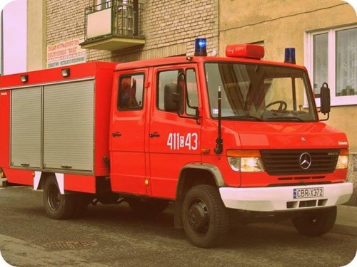 http://images70.fotosik.pl/1074/bea6c4043253e277med.jpg