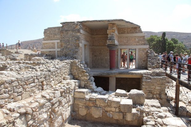 Knossos