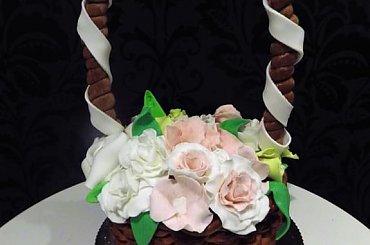 Tort Kosz z Kwiatami #KoszZKwiatami #tort #TortyKraków #TortyWalentynki