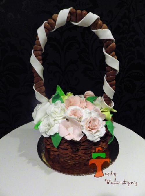 Tort Kosz z Kwiatami #KoszZKwiatami #tort #TortyKraków #TortyWalentynki